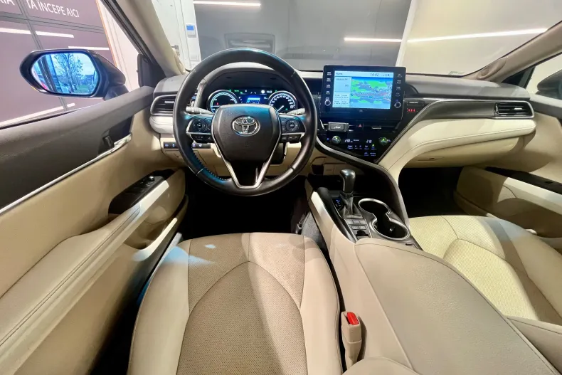 Toyota Camry din 2024 cu 110.000 km - oferta TOY156659 - foto 11