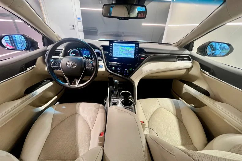 Toyota Camry din 2024 cu 110.000 km - oferta TOY156659 - foto 12