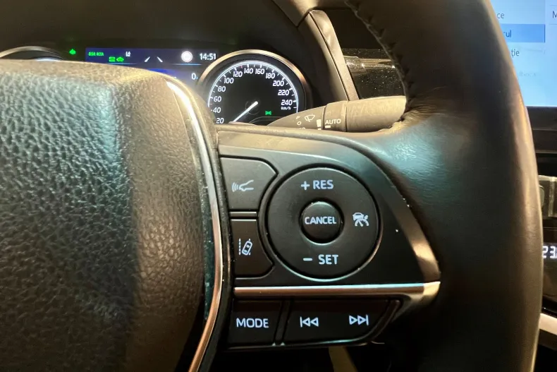 Toyota Camry din 2024 cu 110.000 km - oferta TOY156659 - foto 27