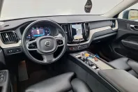 Volvo XC60 din 2021 cu 50.438 km - oferta VOL156660 - foto 21