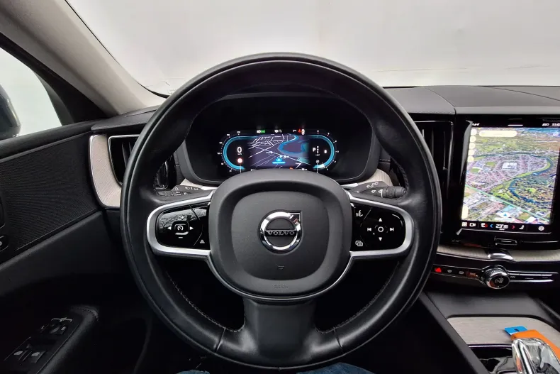 Volvo XC60 din 2021 cu 50.438 km - oferta VOL156660 - foto 22