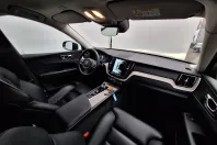 Volvo XC60 din 2021 cu 50.438 km - oferta VOL156660 - foto 26