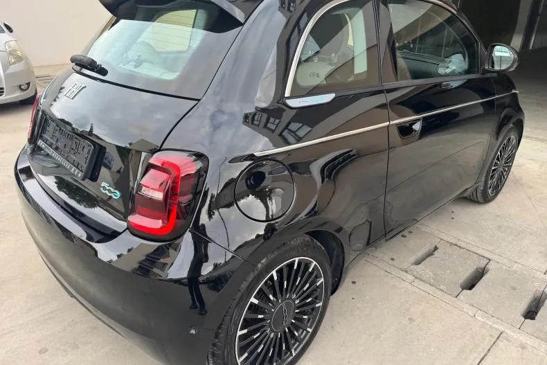 Fiat 500e din 2023 cu 9.200 km - oferta FIA156661 - foto 4