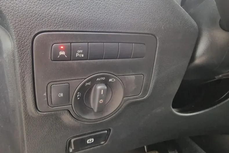 Mercedes-Benz Vito din 2022 cu 170.009 km - oferta MER156664 - foto 14