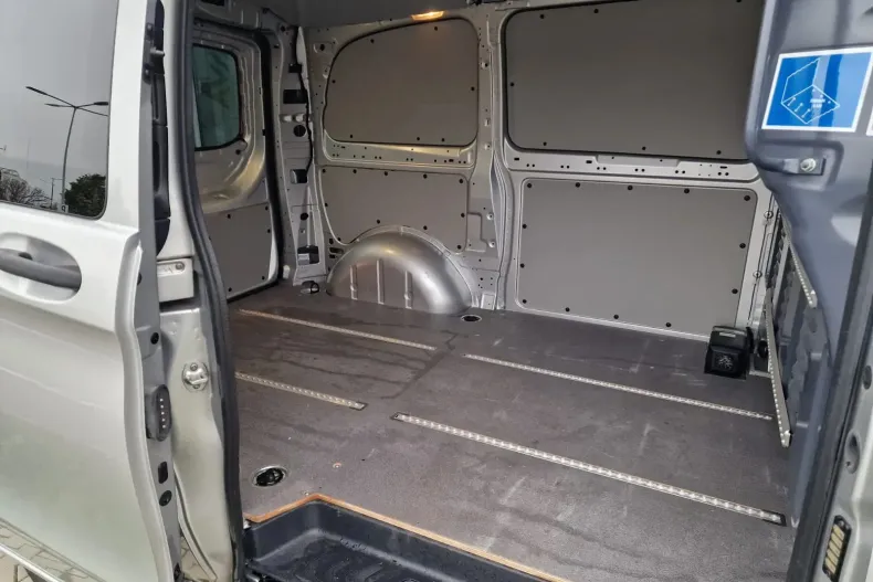 Mercedes-Benz Vito din 2022 cu 170.009 km - oferta MER156664 - foto 34
