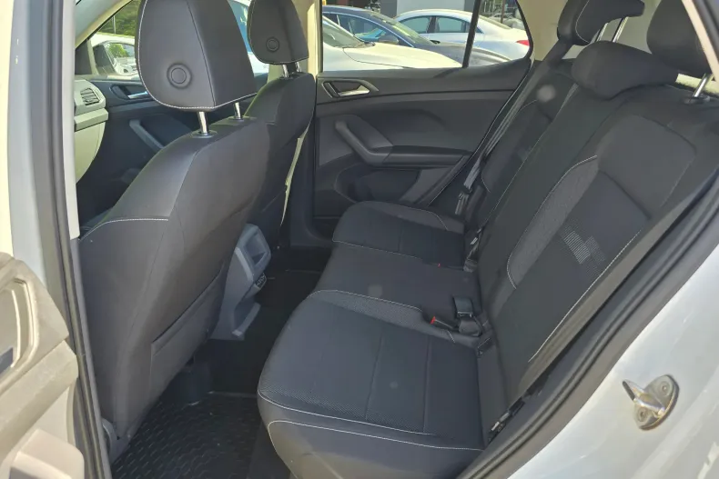 Volkswagen T-Cross din 2019 cu 82.326 km - oferta VOL156669 - foto 12