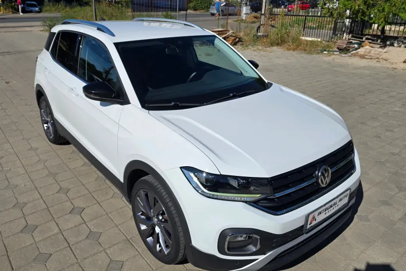 Volkswagen T-Cross din 2019 cu 82.326 km - oferta VOL156669 - foto 29