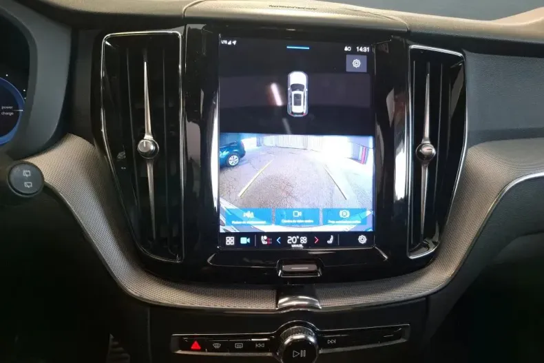 Volvo XC60 din 2021 cu 84.303 km - oferta VOL156670 - foto 10