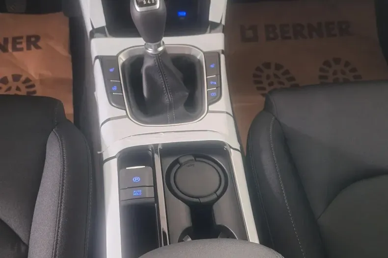 Hyundai i30 din 2025 cu 6 km - oferta HYU156672 - foto 9