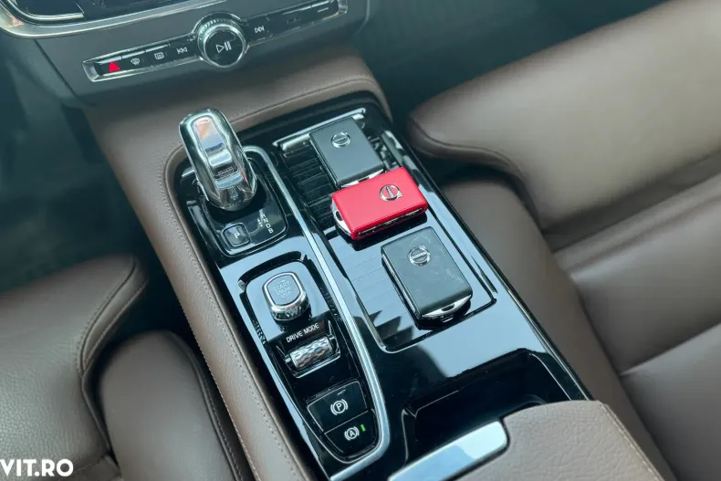 Volvo S90 din 2019 cu 137.650 km - oferta VOL156675 - foto 26