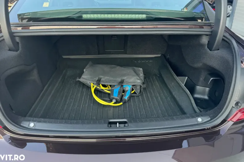 Volvo S90 din 2019 cu 137.650 km - oferta VOL156675 - foto 28