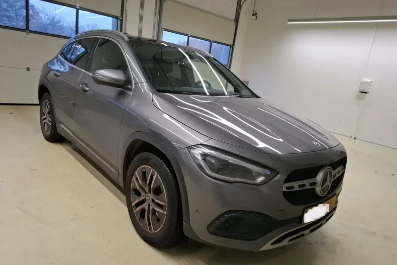 Mercedes-Benz GLA din 2021 cu 140.980 km - oferta MER156676 - foto 2