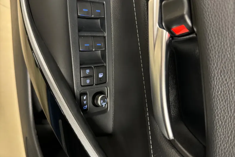 Toyota Corolla din 2021 cu 87.000 km - oferta TOY156683 - foto 15