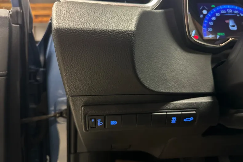 Toyota Corolla din 2021 cu 87.000 km - oferta TOY156683 - foto 16