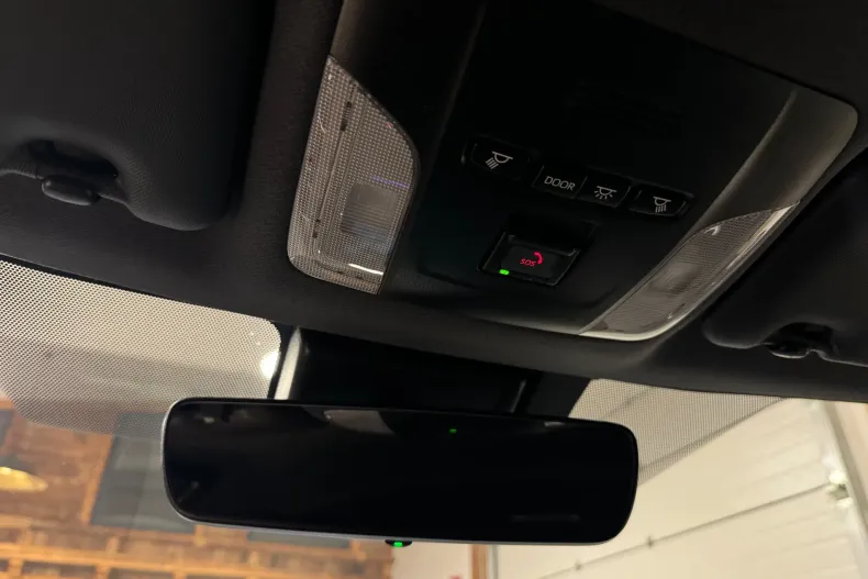 Toyota Corolla din 2021 cu 87.000 km - oferta TOY156683 - foto 24