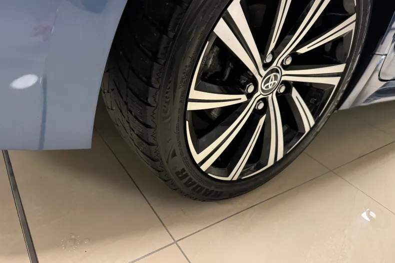 Toyota Corolla din 2021 cu 87.000 km - oferta TOY156683 - foto 32