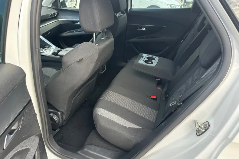 Peugeot 3008 din 2021 cu 149.900 km - oferta PEU156686 - foto 27