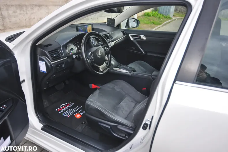 Lexus CT din 2020 cu 160.600 km - oferta LEX156694 - foto 7