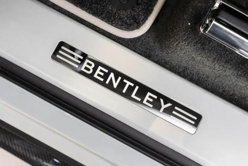 Bentley Bentayga din 2021 cu 59.000 km - oferta BEN156703 - foto 15