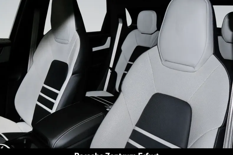 Porsche Cayenne din 2025 cu 12.500 km - oferta POR156705 - foto 4