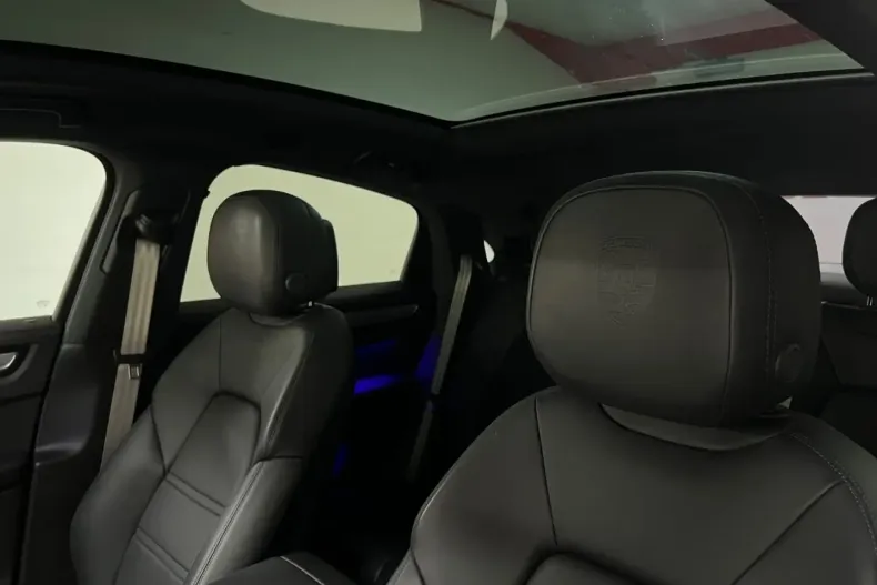 Porsche Cayenne din 2023 cu 47.884 km - oferta POR156709 - foto 11