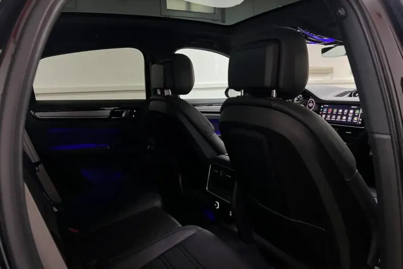 Porsche Cayenne din 2023 cu 47.884 km - oferta POR156709 - foto 15