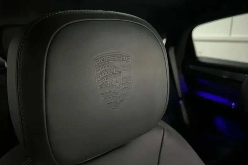 Porsche Cayenne din 2023 cu 47.884 km - oferta POR156709 - foto 17