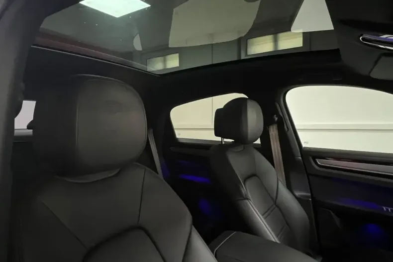 Porsche Cayenne din 2023 cu 47.884 km - oferta POR156709 - foto 18