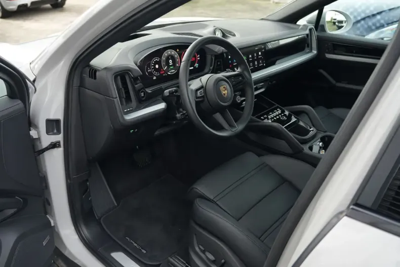 Porsche Cayenne din 2024 cu 24.000 km - oferta POR156711 - foto 21