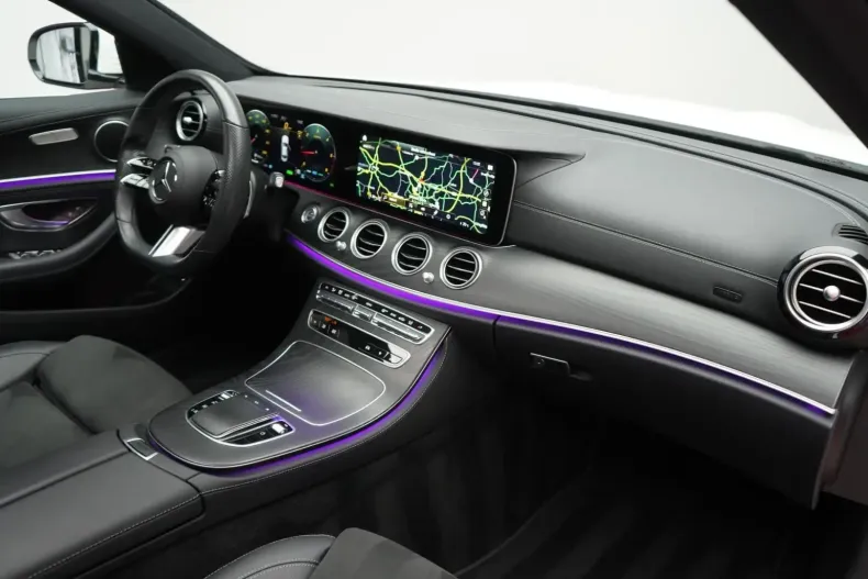 Mercedes-Benz E 300 din 2022 cu 98.000 km - oferta MER156712 - foto 5