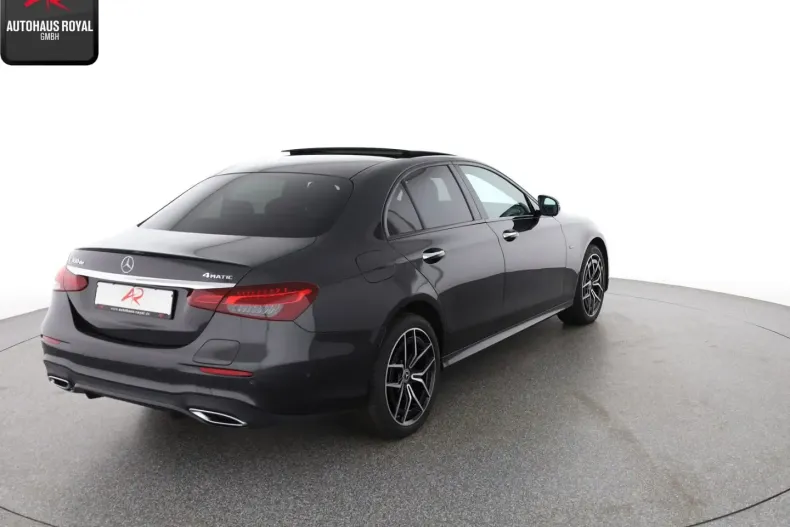 Mercedes-Benz E 300 din 2021 cu 94.041 km - oferta MER156713 - foto 6