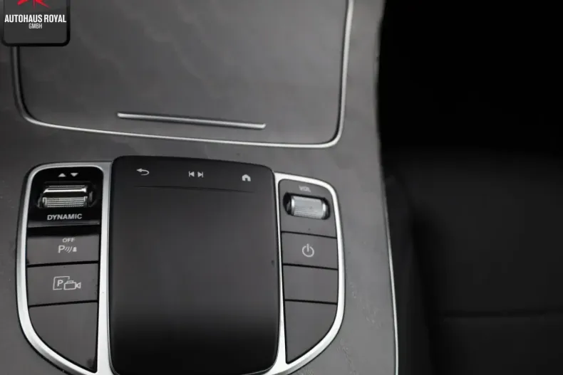 Mercedes-Benz E 300 din 2021 cu 94.041 km - oferta MER156713 - foto 21