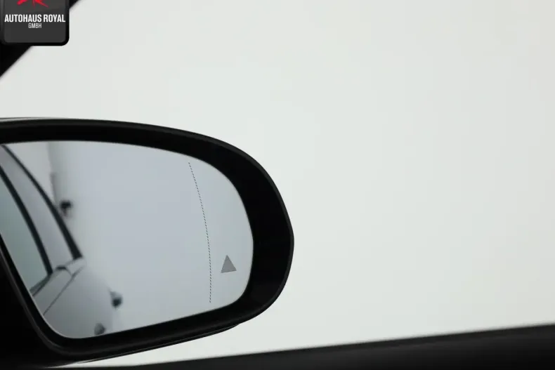 Mercedes-Benz E 300 din 2021 cu 94.041 km - oferta MER156713 - foto 23