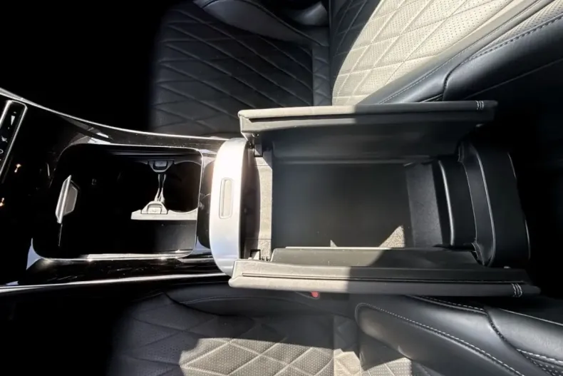 Mercedes-Benz CLE 450 din 2024 cu 25.402 km - oferta MER156722 - foto 21