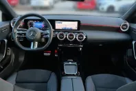 Mercedes-Benz CLA 200 din 2024 cu 15.000 km - oferta MER156723 - foto 9