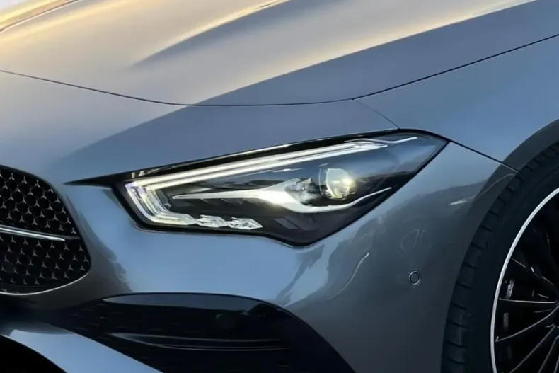 Mercedes-Benz CLA 200 din 2024 cu 15.000 km - oferta MER156723 - foto 14