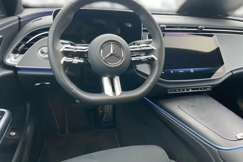 Mercedes-Benz E 300 din 2024 cu 11.022 km - oferta MER156724 - foto 8