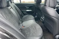 Mercedes-Benz E 300 din 2024 cu 11.022 km - oferta MER156724 - foto 11