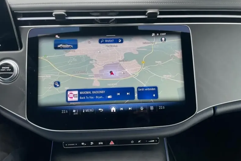 Mercedes-Benz E 300 din 2024 cu 11.022 km - oferta MER156724 - foto 12