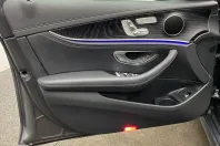 Mercedes-Benz E 300 din 2022 cu 75.612 km - oferta MER156725 - foto 11