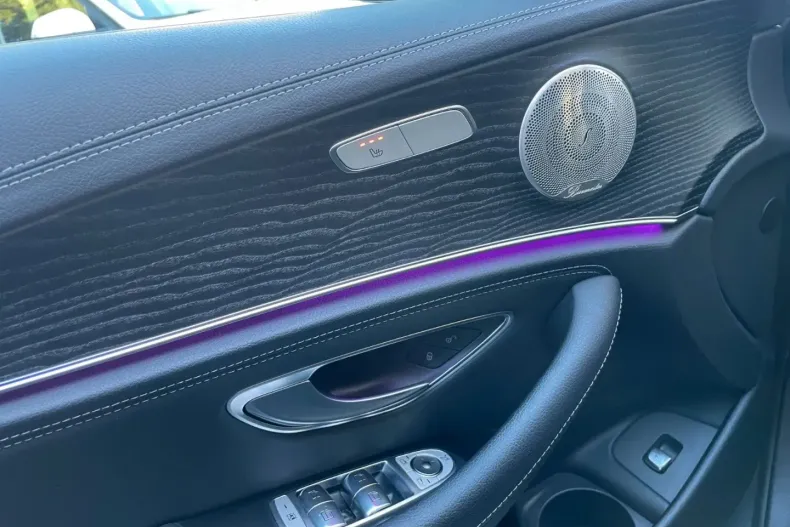 Mercedes-Benz E 300 din 2021 cu 46.800 km - oferta MER156726 - foto 14