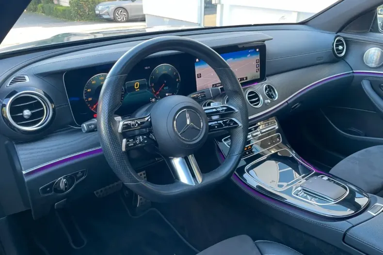 Mercedes-Benz E 300 din 2021 cu 46.800 km - oferta MER156726 - foto 15