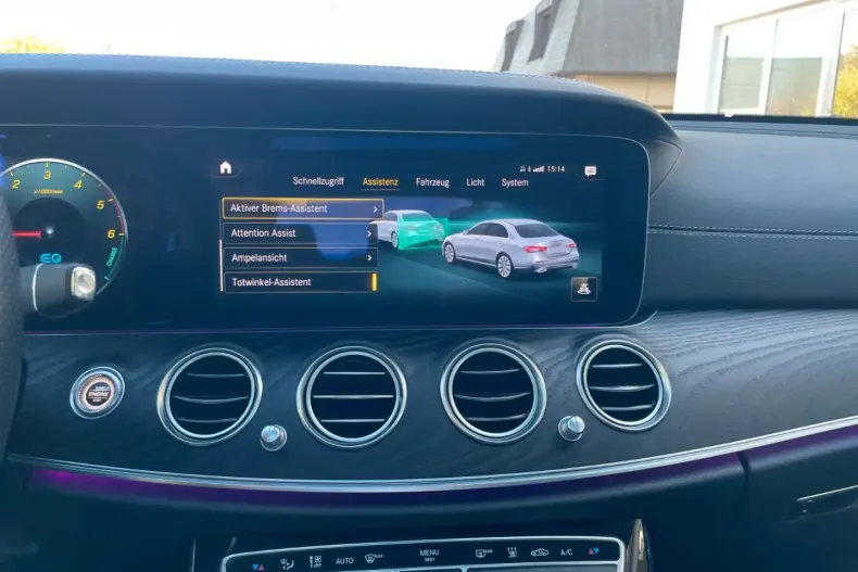 Mercedes-Benz E 300 din 2021 cu 46.800 km - oferta MER156726 - foto 23