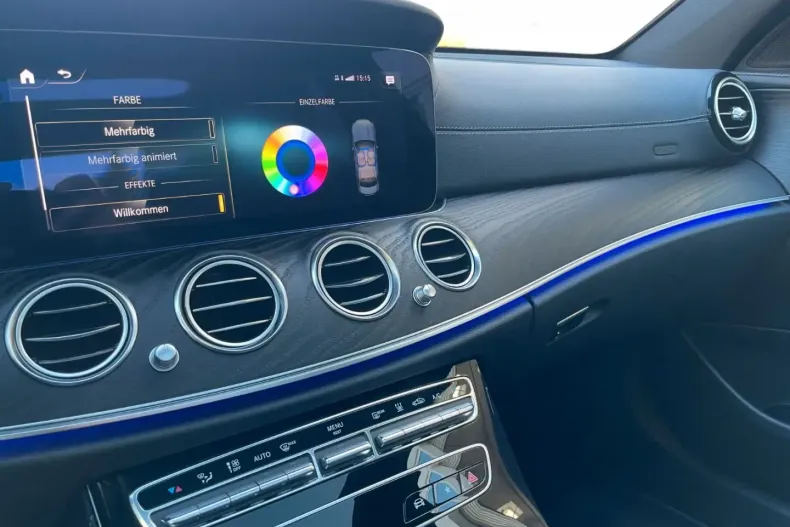 Mercedes-Benz E 300 din 2021 cu 46.800 km - oferta MER156726 - foto 25