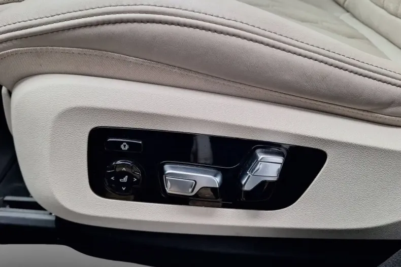 BMW X6 din 2022 cu 91.317 km - oferta BMW156731 - foto 10