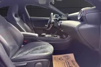 Mercedes-Benz CLA 180 din 2023 cu 15.000 km - oferta MER156735 - foto 20