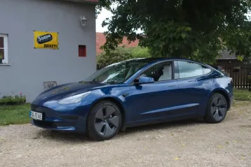 Tesla Model 3 din 2022 - oferta TES156737