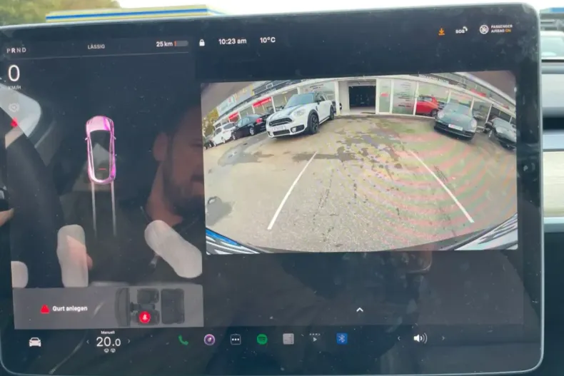 Tesla Model Y din 2023 cu 43.000 km - oferta TES156738 - foto 8