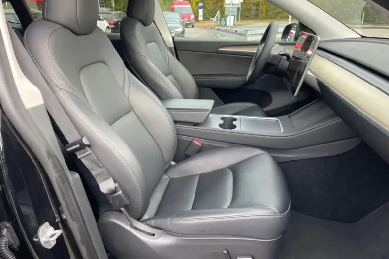 Tesla Model Y din 2023 cu 43.000 km - oferta TES156738 - foto 13