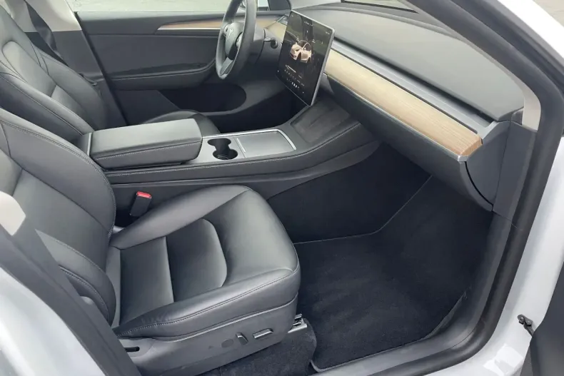 Tesla Model Y din 2022 cu 56.500 km - oferta TES156739 - foto 10